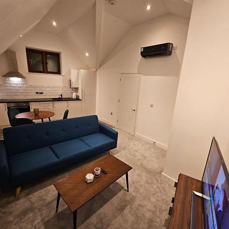 Aparotel Serviced Apartments - Stonehenge, Amesbury Town Centre Camera foto