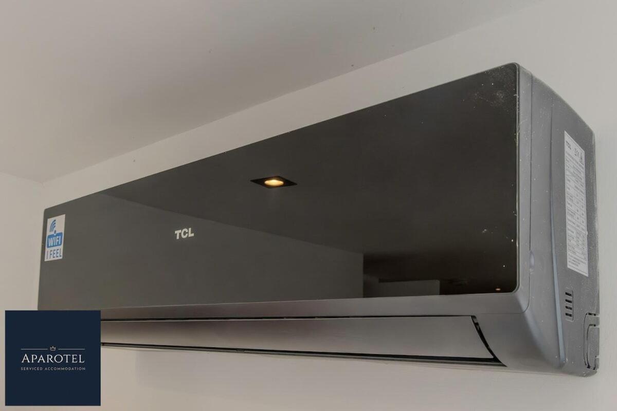 Aparotel Serviced Apartments - Stonehenge, Amesbury Town Centre Camera foto