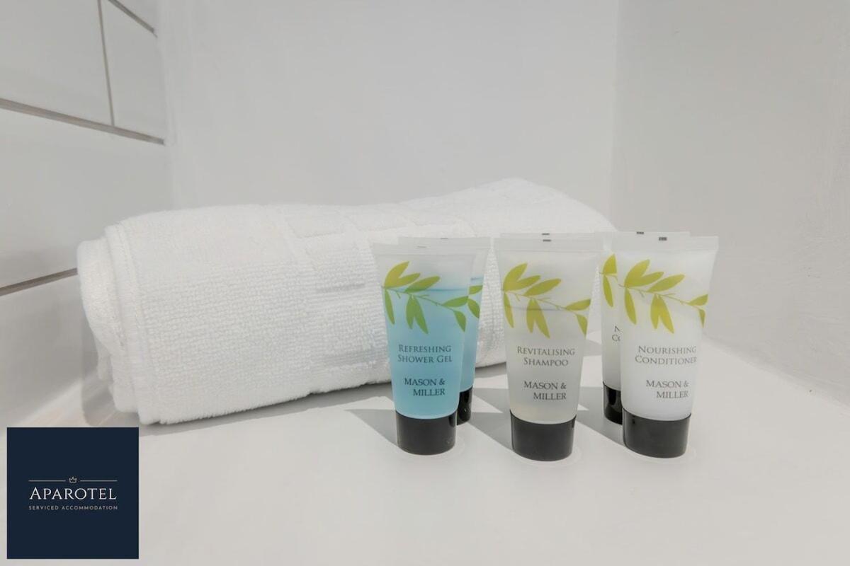 Aparotel Serviced Apartments - Stonehenge, Amesbury Town Centre Camera foto