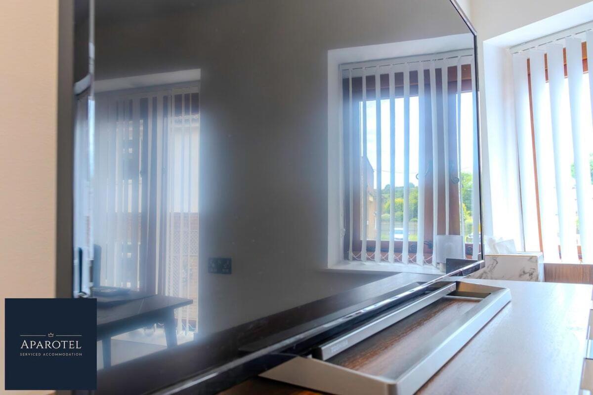 Aparotel Serviced Apartments - Stonehenge, Amesbury Town Centre Camera foto