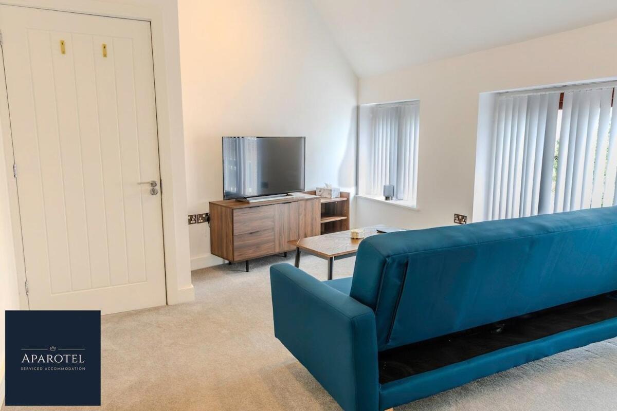 Aparotel Serviced Apartments - Stonehenge, Amesbury Town Centre Camera foto