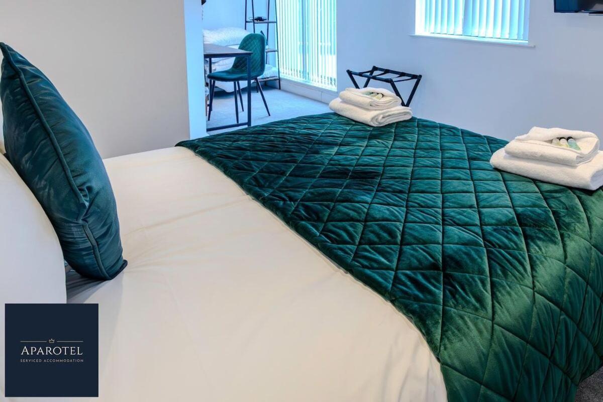 Aparotel Serviced Apartments - Stonehenge, Amesbury Town Centre Camera foto